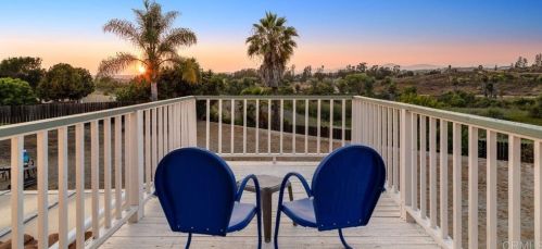 5340 Erie Ct, Oceanside, CA 92056-1823
