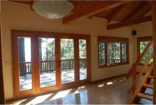 1121 Scenic Way, Rimforest, CA 92378-0018