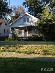 1127 Thrush Ave, Peoria IL  61604-3327 exterior