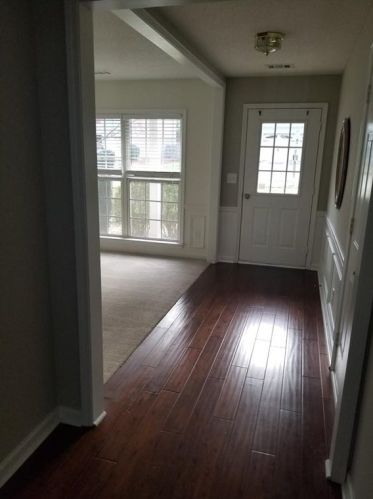 122 Wallnut Hall Cir, Holly Springs, GA 30189-4207