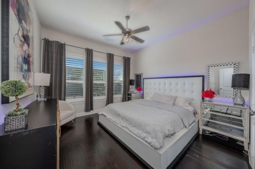 3820 Mustang Ave, Garland TX 75048 exterior