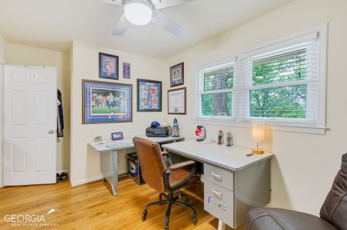 6896 Lockridge Dr, Atlanta GA  30360-1515 exterior