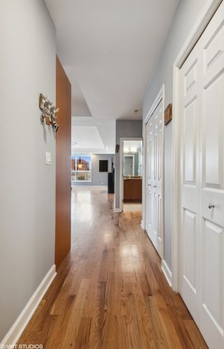 1600 Wabash Ave, Chicago, IL 60616-1218