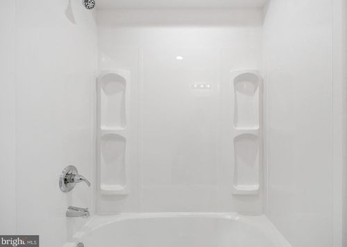 2543 11 St, Philadelphia PA  19133-1413 exterior