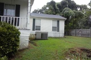287 Oak St, Powells Crossroads, TN 37397-5425