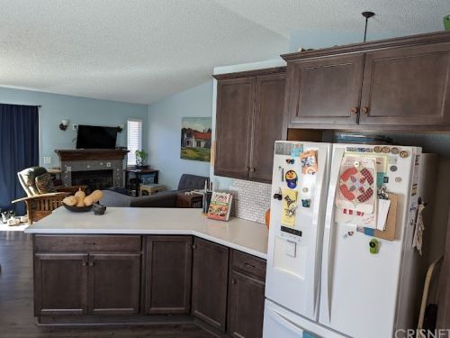 35320 Harvest Ct, Juniper Hills, CA 93543-3006