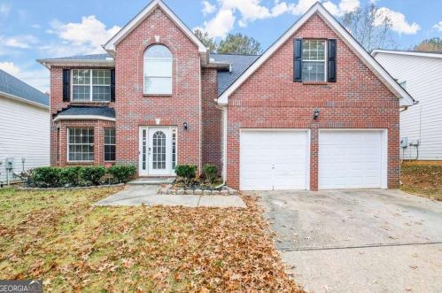 2875 Chilhowee Dr, Atlanta GA  30331-9446 exterior
