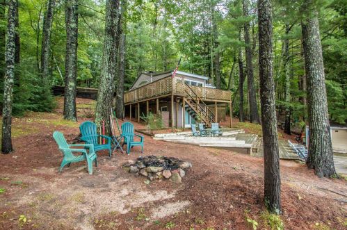 850 Lord Rd, Wakefield, NH 03872-3647