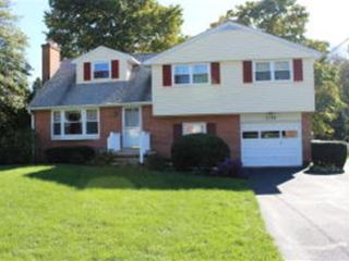 2184 Kolb Dr, Lancaster, PA 17601-5726