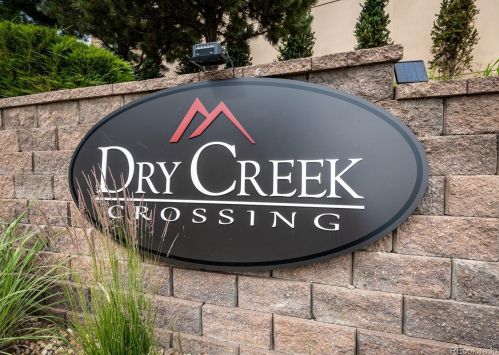 9039 Panorama Cir, Englewood CO 80112-3567 exterior