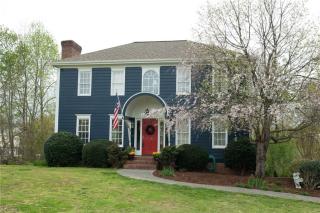 5241 Bridge Pointe Dr, Clemmons, NC 27012-8237