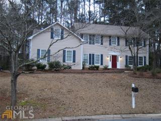 1530 Rhododendron Dr, Acworth, GA 30102-3558