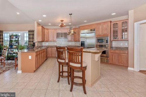 7 Farmstead Pl, Middletown MD  21769-7742 exterior