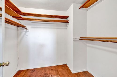 9781 Cathay Cir, Huntington Beach CA  92646-4817 exterior