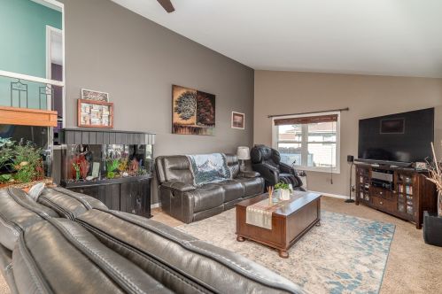 23508 Lynn St, Plainfield, IL 60586-2335