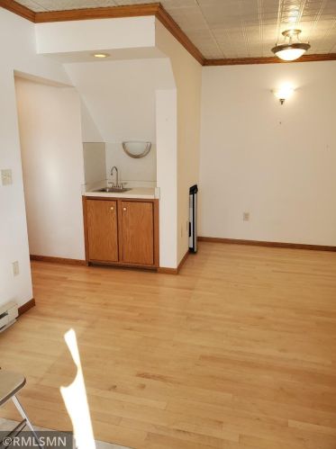 1071 7th St, Saint Paul MN  55106-3900 exterior