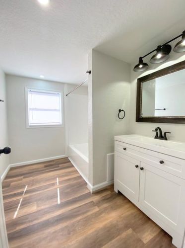 1001 Valderas St, Angleton TX  77515-3224 exterior