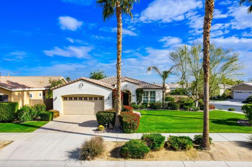 60494 Juniper Ln, La Quinta, CA 92253-7651