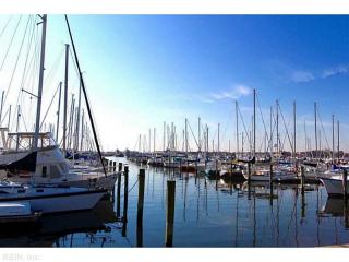 9535 Bay Front Dr, Norfolk VA  23518-6306 exterior