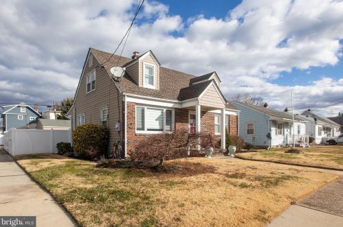 604 Schiller Ave, Trenton, NJ 08610-6032