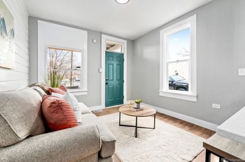 800 4th Ave, Denver CO  80218-3708 exterior