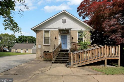 904 Lancaster Ave, York, PA 17403-2930