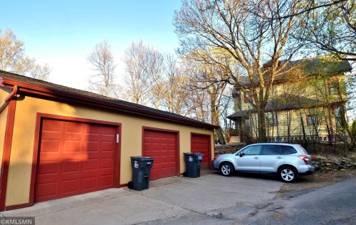 2277 Carter Ave, Saint Paul MN  55108-1661 exterior