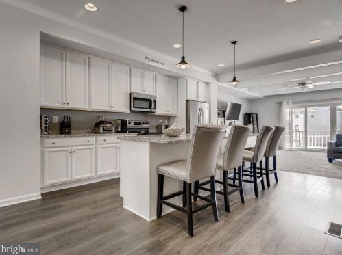 349 Marina Ave, Aberdeen MD  21001-4204 exterior