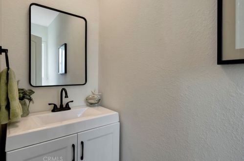 16720 Falda Ave, Torrance CA  90504-1736 exterior