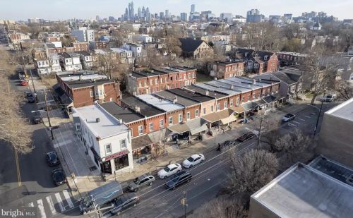 779 44 St, Philadelphia PA 19104-2939 exterior