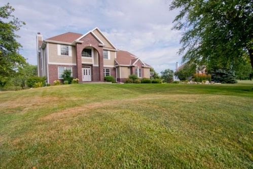 942 Wynstone Dr, Jefferson, SD 57038-6868