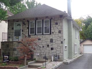520 Scott Ave, Rahway, NJ 07065-5319