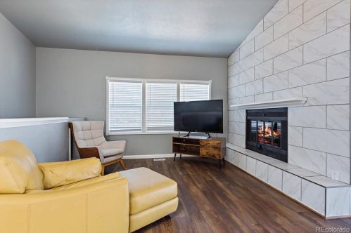 19325 Greenwood Pl, Denver CO  80013-3743 exterior