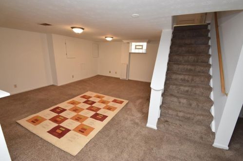 2074 Galbraith Rd, Cincinnati OH  45215-5634 exterior