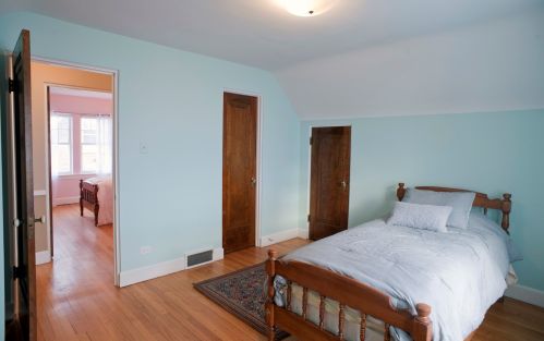 7049 Pkwy, Forest View IL  60402-2554 exterior