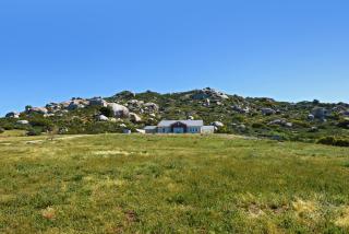 1076 School House Rd, Ramona, CA 92065-1590