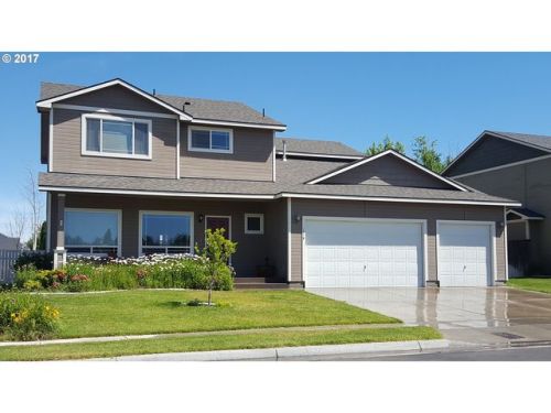 1319 Madrona Dr, Hermiston OR  97838-4000 exterior