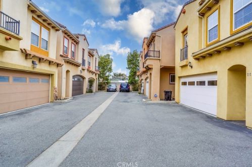 22486 Denker Ave, Torrance CA  90501-4223 exterior