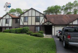3430 Donovan Dr, Crete, IL 60417-1374