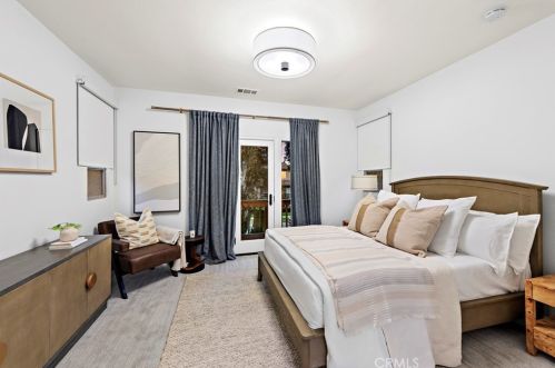 85 Sanctuary, Irvine CA  92620-3425 exterior