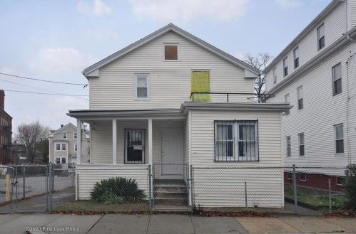 185 Ford St, Providence, RI 02909-2201