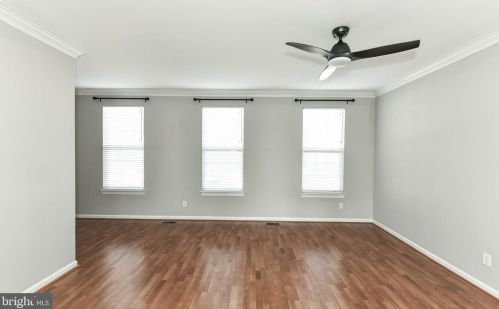 13363 Colchester Ferry Pl, Woodbridge VA  22191-1240 exterior