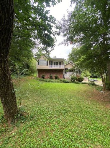 75 Farmington Dr, Holly Springs, GA 30188-2917