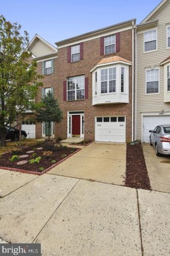 2448 Sugar Mill Way, Herndon, VA 20171-3069