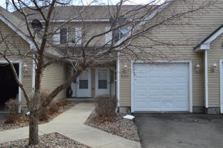 8535 Cardiff Ln, Edina, MN 55344-7661
