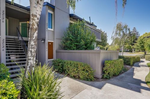 2210 Almaden Rd, San Jose, CA 95125-2141
