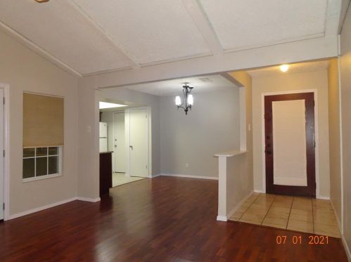 2417 Via Barcelona, Carrollton TX  75006-4503 exterior