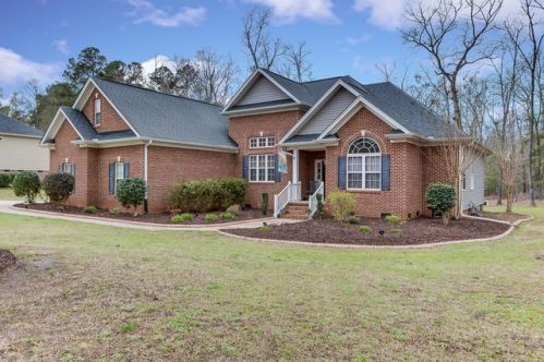 512 Lakeside Dr, Anderson, SC 29621-4926