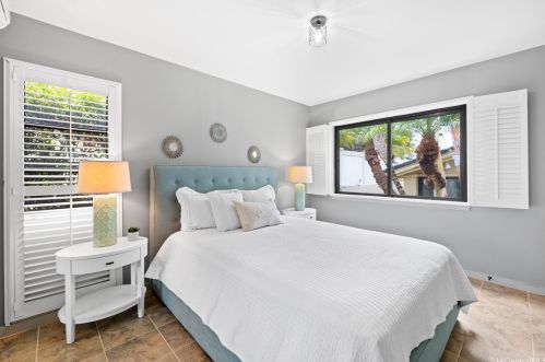 688 Kaulana Pl, Honolulu HI  96821-2533 exterior