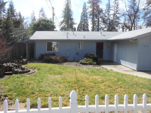 129 Doris Dr, Grass Valley, CA 95945-6249